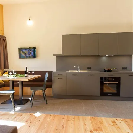 Daimlhof Laerchenzweig Apartment Fie allo Sciliar